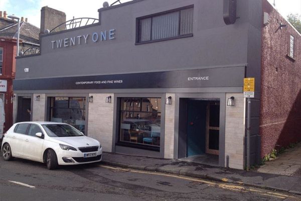 Twenty One RESTAURANT Hamilton5 1